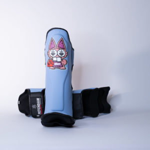 Shin Protection Pauly pastel blue/ black